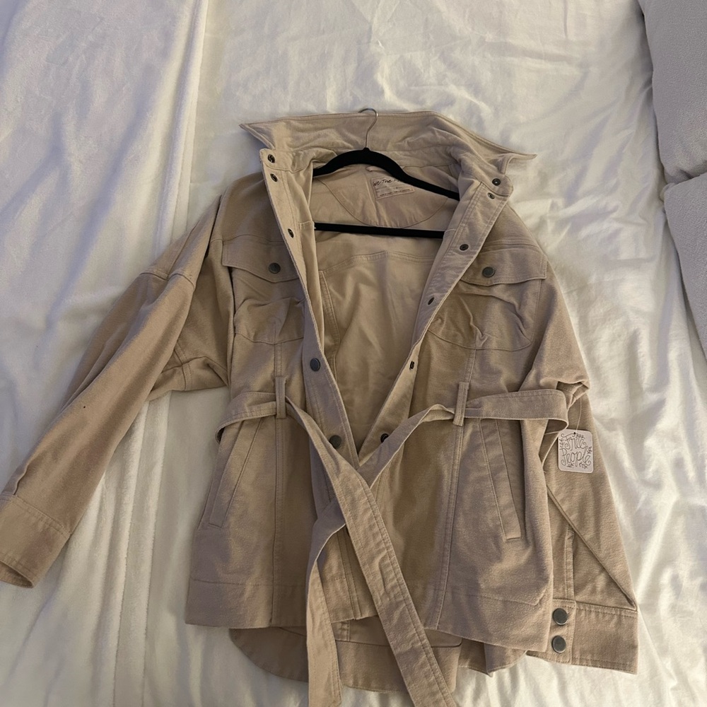 Beige Free people trench coat in size small